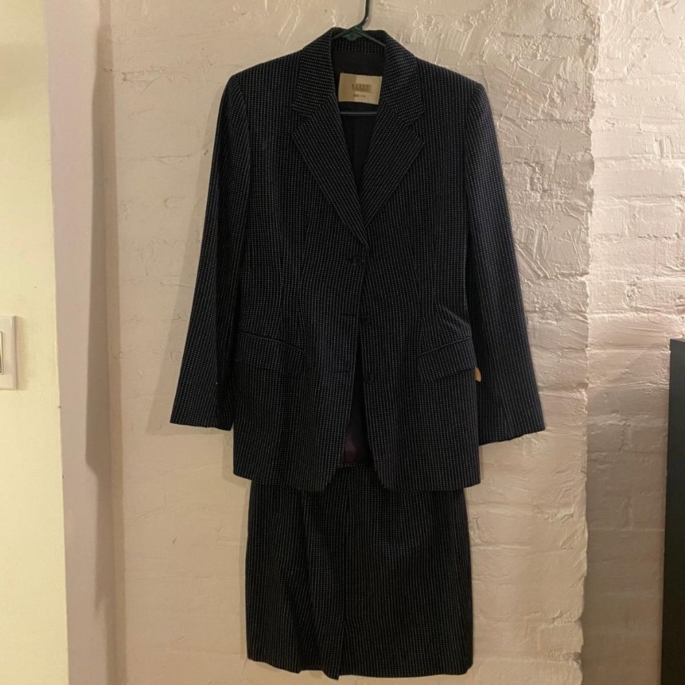Tailored suit with skirt